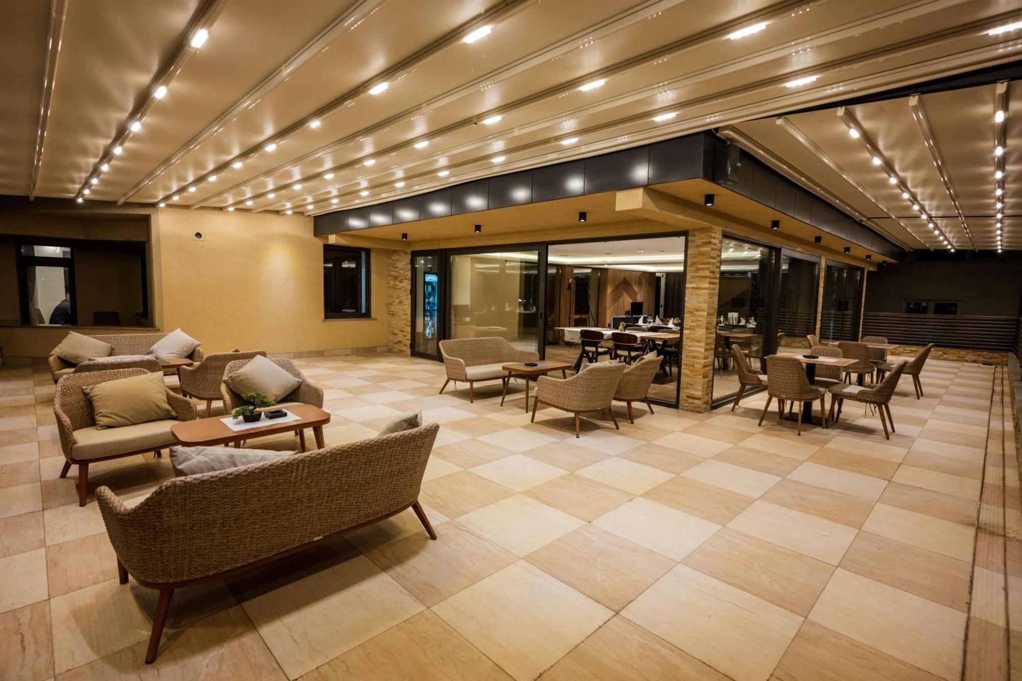 Hotel & Restaurant Ponte Bianco Вране Экстерьер фото