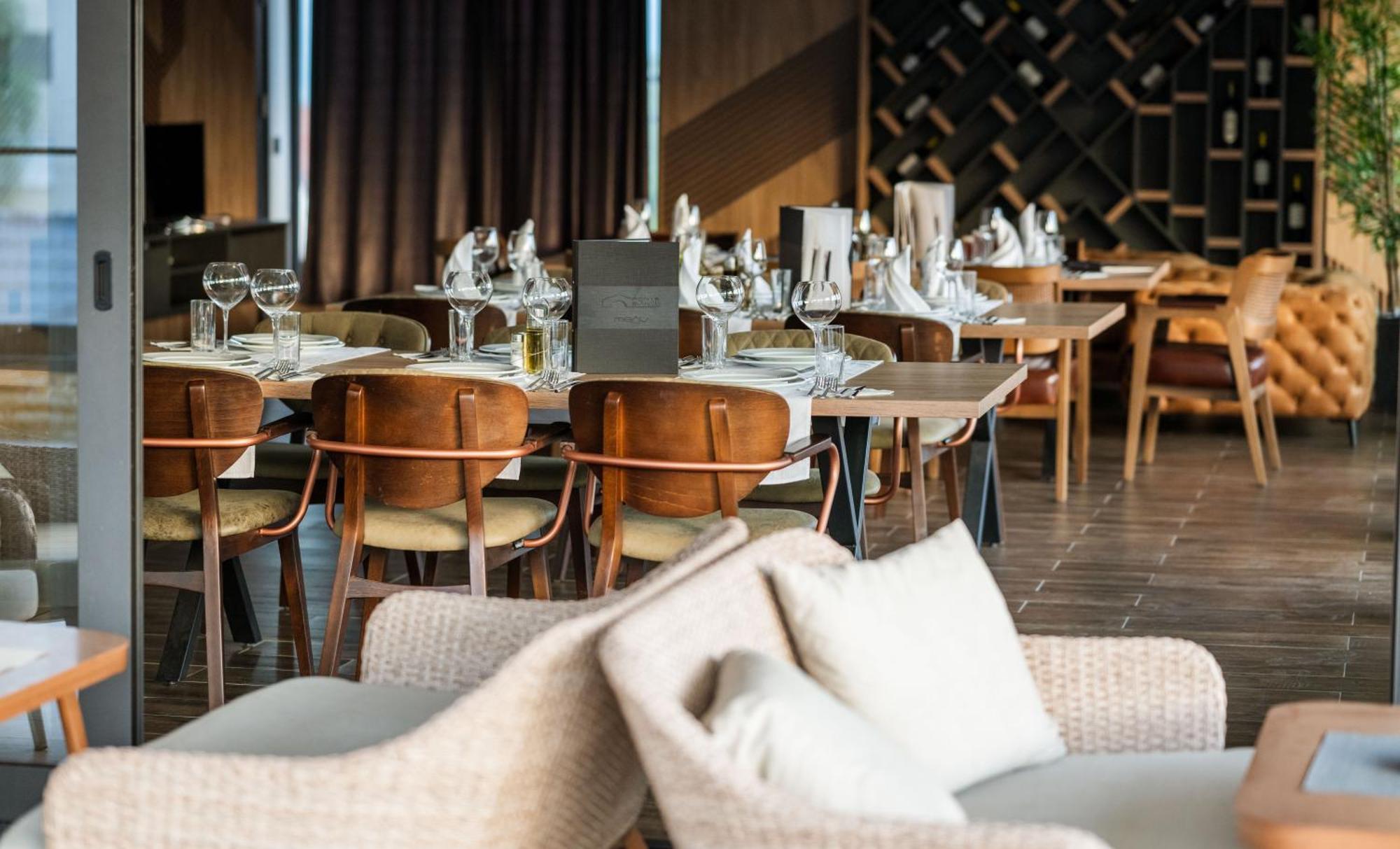 Hotel & Restaurant Ponte Bianco Вране Экстерьер фото